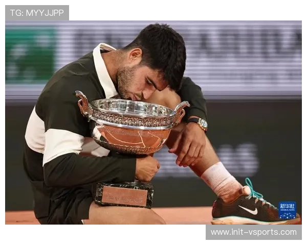 辛纳总决赛未失一盘夺魁,阿尔卡拉斯大腿伤情影响决赛发挥